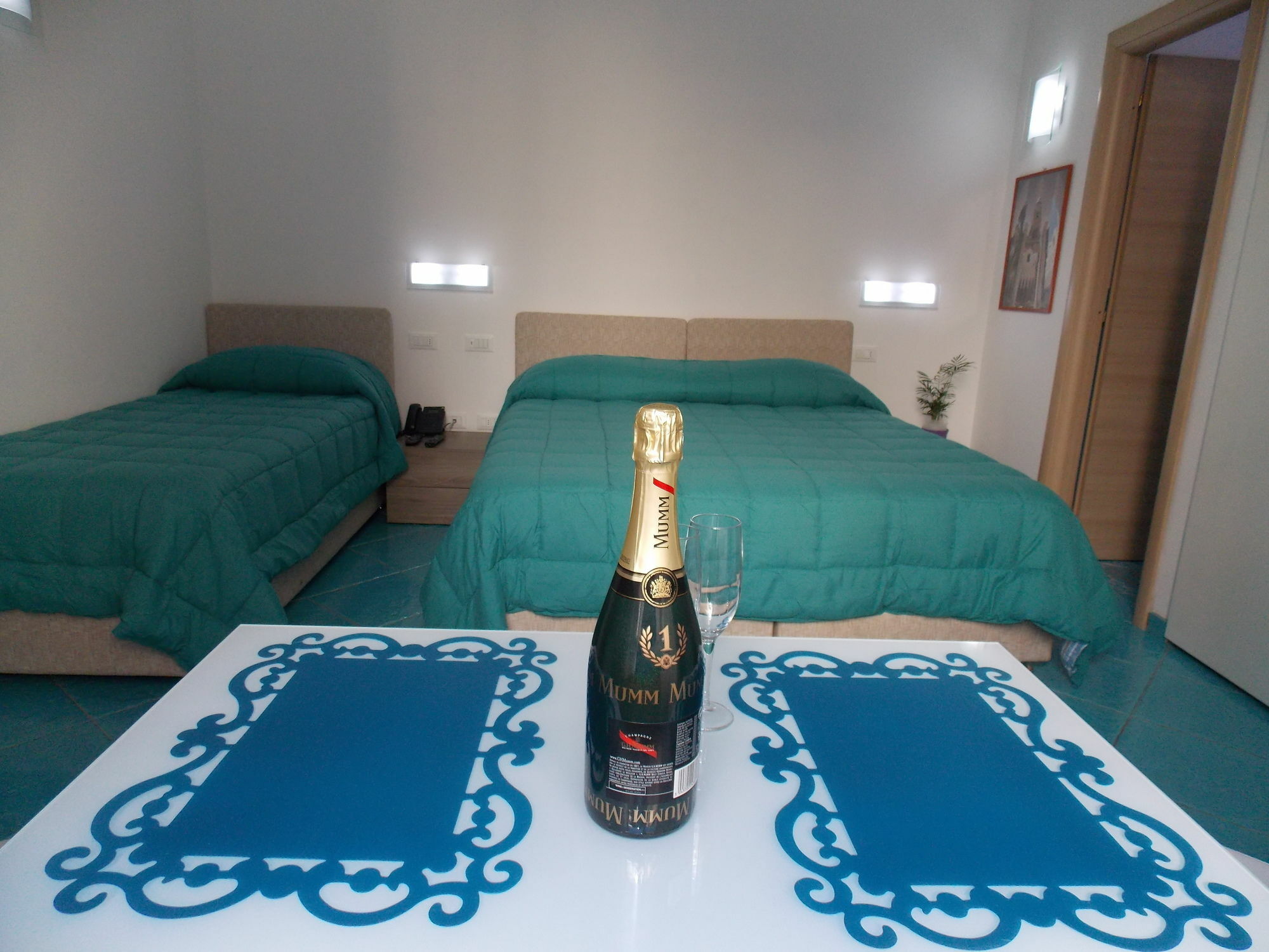 Palazzo Gargiulo Luxury Rooms & Suites Sorrento Buitenkant foto